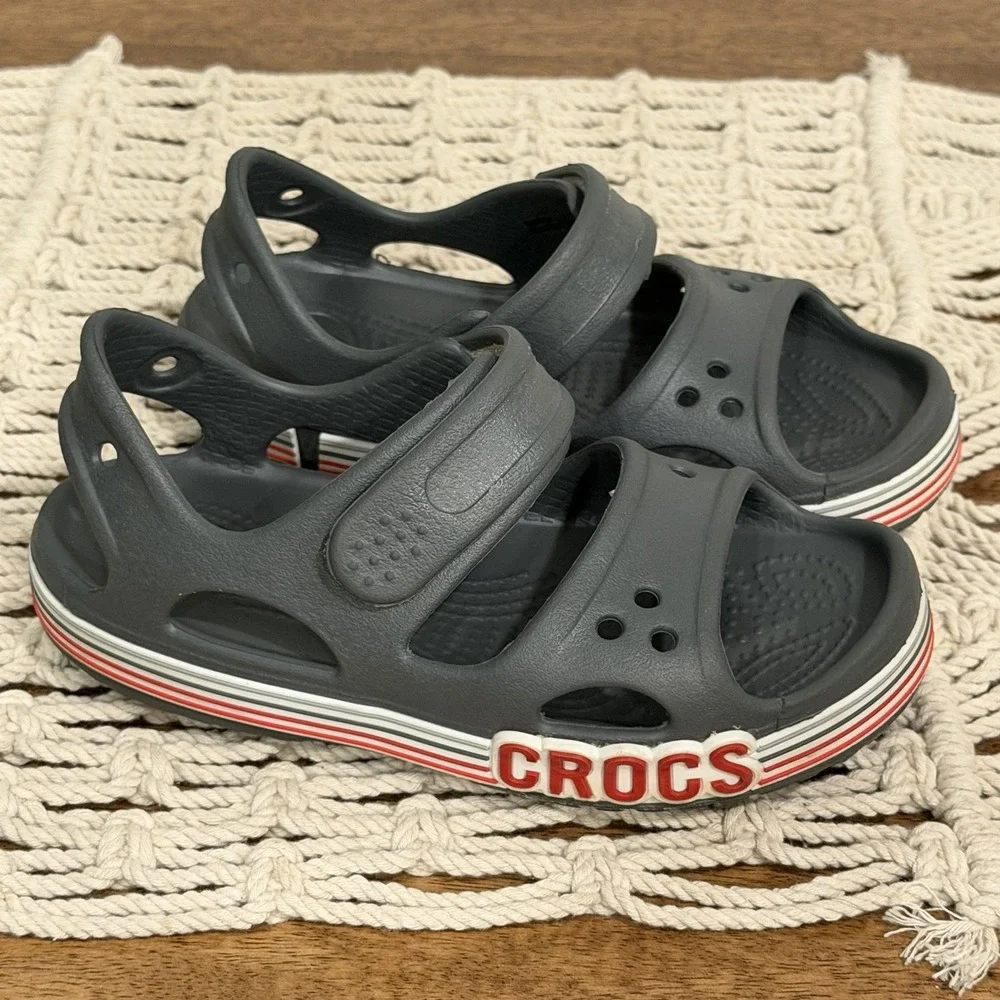 Crocs Crocband II Sandals Toddler Size C12 Gray Adjustable Strap Beach Summer‎
